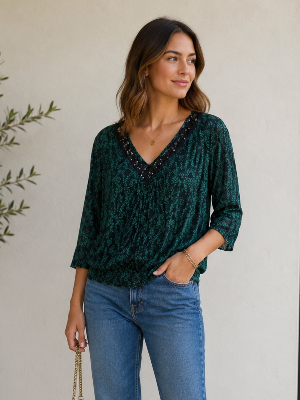 Free People Green Leaf V-neck Blouse Sequin Black Green size small